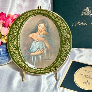 Vintage Mother&#39;s Love Collectible Plate First Edition by Irene Spencer PICKARD China USA 1970s, Vintage Mother&#39;s Day Gift, Mother Gift, Deco