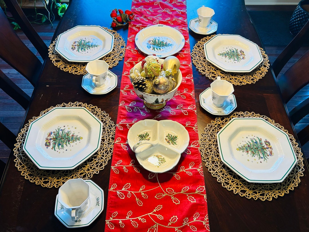 Vintage NIKKO Christmas Dinnerware Set: 1980s Japan, Original Box