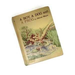 Livre vintage &quot;Un garçon, un chien et une grenouille&quot; de Mercer Mayer Livre d&#39;images pour enfants de petite taille The Dial Press New York Old Library Book