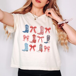 4th of July Shirt Cowgirl Boots Shirt, Comfort Colors Crop Top, American Tee Fourth of July T-Shirt Patriotic Shirt Boxy Fit Western T Shirt