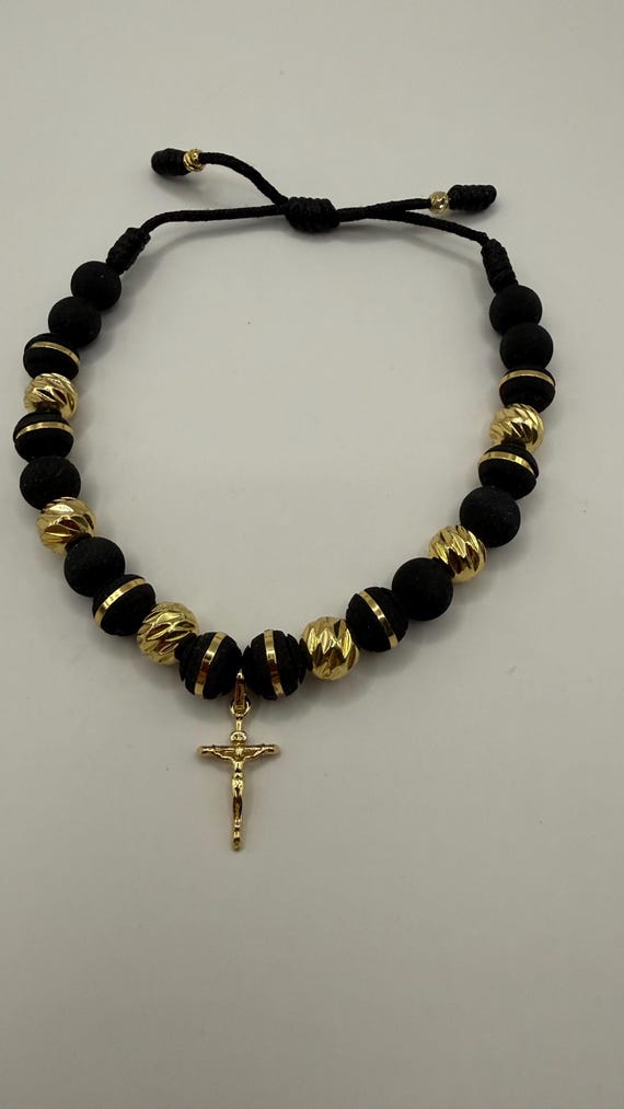 Pulsera de Balines Negra 6MM en Baño de Oro 18K Manilla dije cruz lisa, Balin 8mm, Neopreno 8mm. Gold Plated 18K Bracelet Colombia.