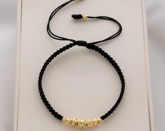 Pulsera de Balines en baño de Oro 18K Laminado. 18K Gold Plated Colombia Bracelet.  Ajustable. Adjustable.