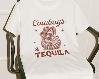 Cowboys e Tequila, Guaxinim Western Retrô, Camiseta Comfort Colors®, Camiseta com Estampa Vintage, Camiseta para Beber, Festa no Campo, Presente para Amantes de Álcool, CE104
