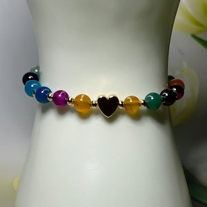 Handmade Agate Heart Bracelet: Artisan Gemstone Jewelry