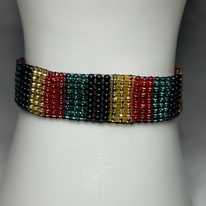 Handmade Huichol Beaded Bracelet: Mexican Artisan Jewelry
