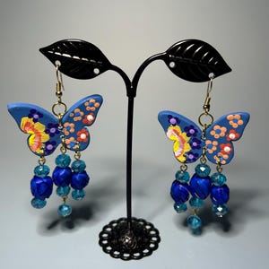 Hand Painted Butterfly Earrings With Palm Leaf, Handmade Earrings, Cold Porcelain Earrings, Artisan Jewelry, Mexican Jewelry, A Gift for Her