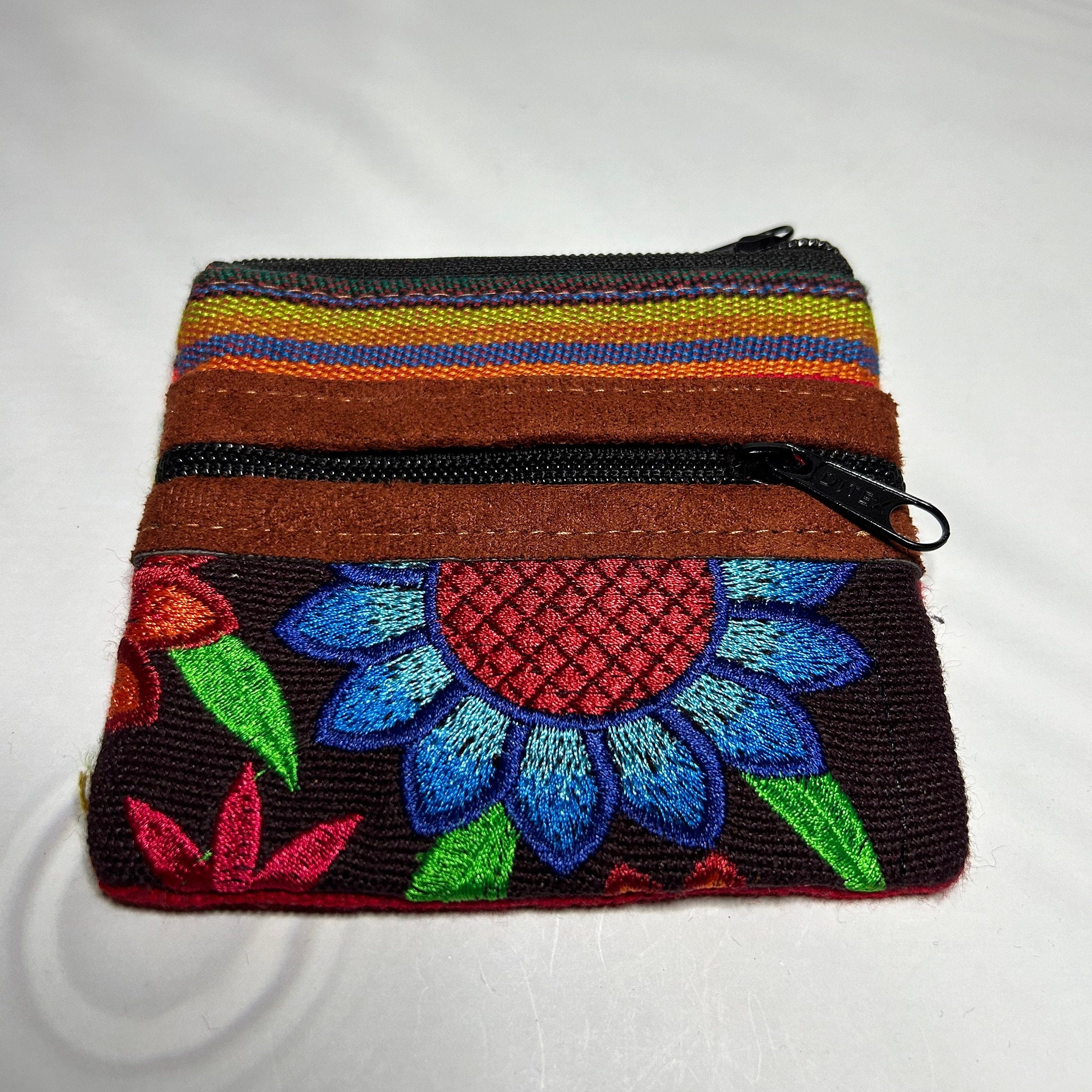 Monedero mexicano hecho a mano con bordado floral, monedero