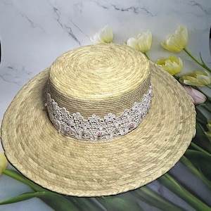 Mexican Palm Hat With Pearls , Handmade , Straw Hat, Gift for Her, Artisan Hat, Mexican Hat, White Lace Hat, Beach Hat, Embroidered Hat