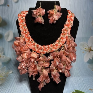 Visschubbenketting met oorbellen, elegante handgemaakte sieraden, ambachtelijke sieraden, kettingen set met oorbellen, Moederdag