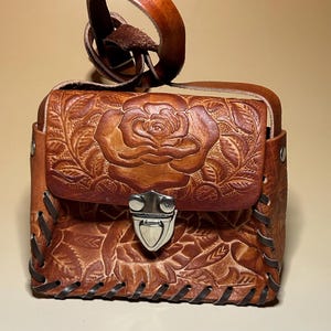 Carteras de vaqueta mexicanas, carteras artesanales, carteras de piel grabadas, regalo único para ella, bolsos de hombro