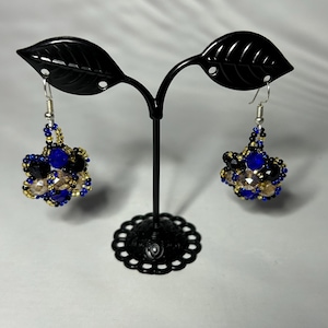 Flower Chaquira Earrings, Handmade Huichol Jewelry, Mexican Jewelry, Beaded Jewelry, Artisan Jewelry, Birthday Gift, Crystal Beads Earrings