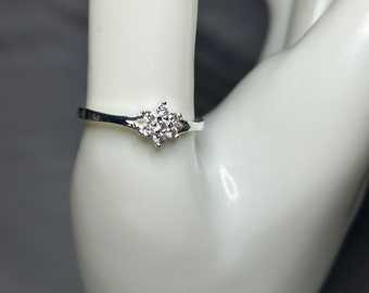 Sterling Silver Flower Ring: Handmade Mexican Jewelry