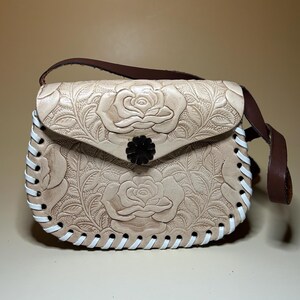 Carteras de vaqueta mexicanas, carteras artesanales, carteras de piel grabadas, regalo único para ella, bolsos de hombro