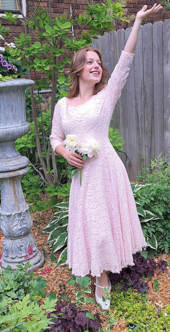 Vintage Pink Lace Junior Theme Party Dress - Small - Etsy Vintage Pink Lace Junior Theme Party Dress - Small - Etsy