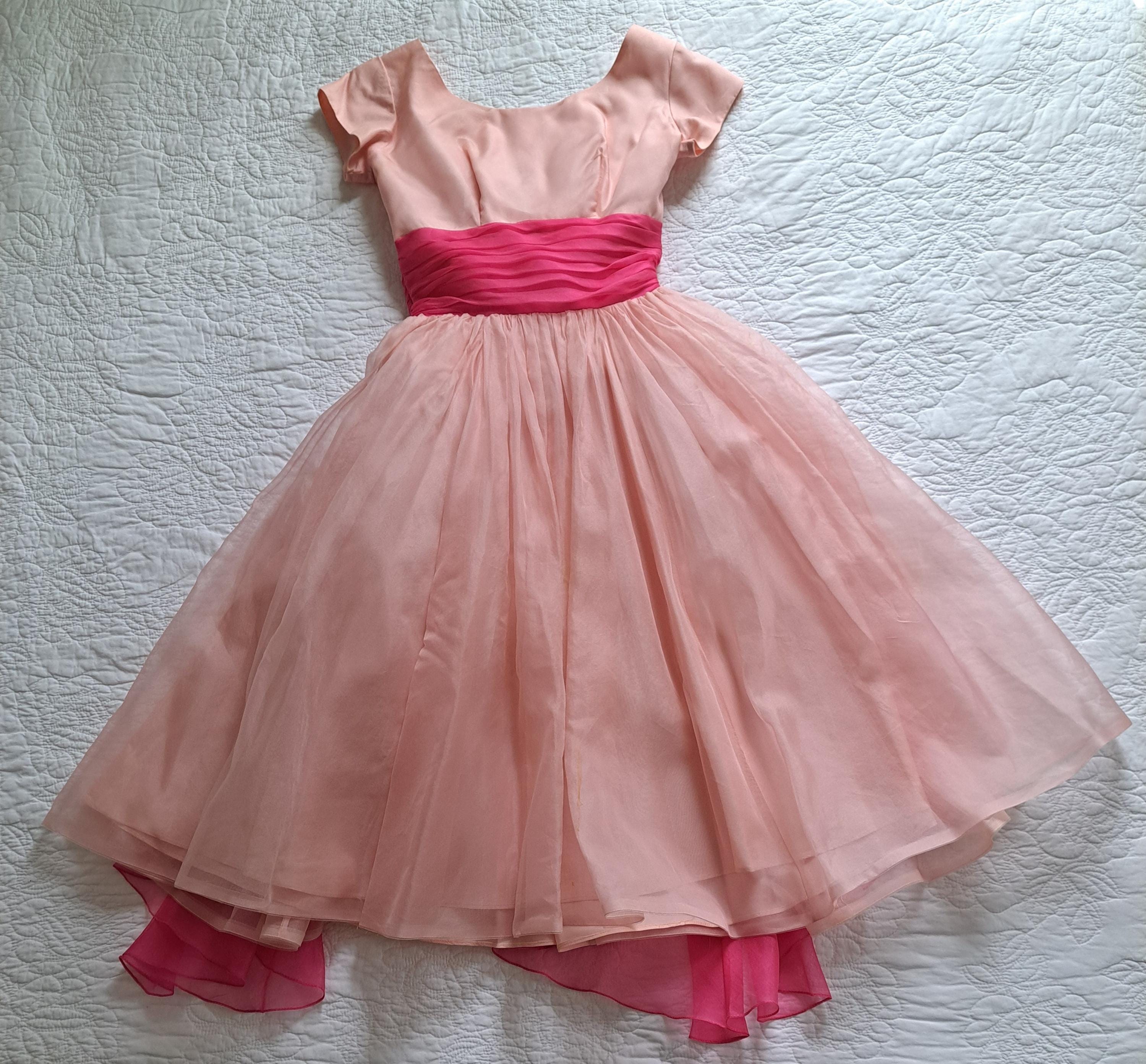chinese dress ladies Amazon.com: Women 50s Vintage Halter Cocktail Swing Dress Solid Ruched  Retro 1950s Rockabilly Audrey Hepburn Prom Tea Party Dress Pink : Clothing,  Shoes & Jewelry