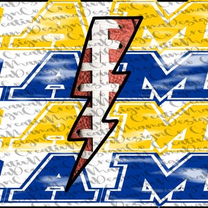 Könnte beinhalten: Grafikdesign mit dem Wort "RAMS" in Blau und Gold, wiederholt auf weißem Hintergrund. Ein fußballförmiger Blitz ist zentriert. Das Design enthält den Text "Creative Mama Design Co."