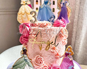 Juego de 7 adornos para tartas de princesas / 5 princesas, castillo y nombre /
