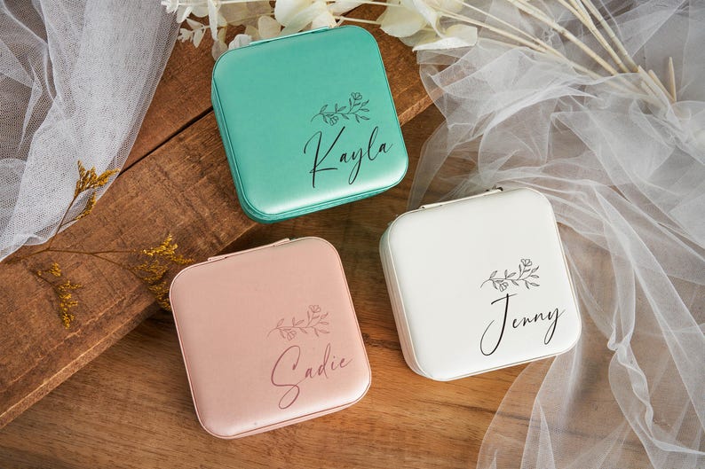 Personalisierte Brautjungfer Schmuck Reisebox, Brautjungfer Geschenke, Geschenk für sie, Muttertagsgeschenk, Geschenk für Brautparty, Geschenk für die Brautjungfer Bild 10