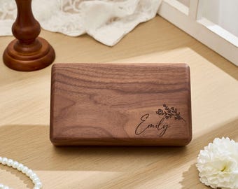 Personalized Wooden Jewelry Box, Engraved Jewelry Travel box, Bridesmaid Gifts, Gift for Wife, Gift for Bridal Party, Birthday Gift