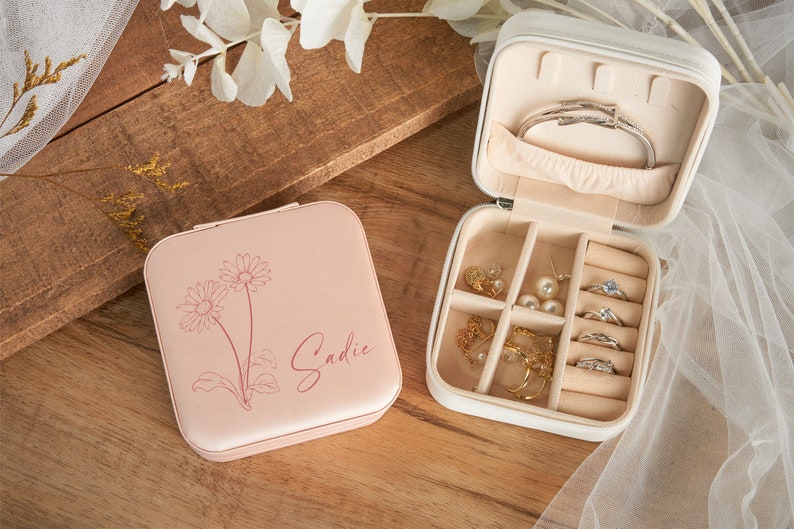 Personalized bridesmaid birth flower jewelry travel box, bridesmaid gifts, gift for her, mother's day gift, gift for bridal party image 3