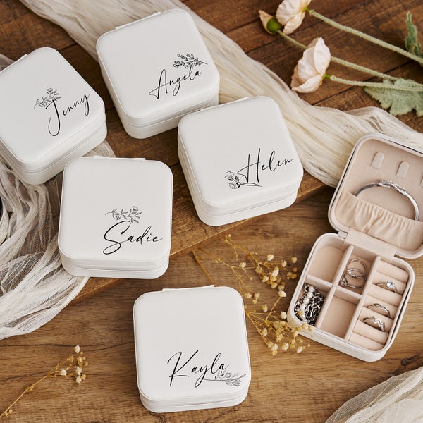 Personalized bridesmaid jewelry travel box, bridesmaid gifts, gift for her, mother's day gift, gift for bridal party, gift for bridesmaid