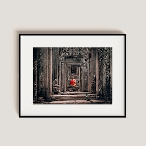Affiche de yoga avec statue de Bouddha du temple cambodgien, photo de voyage d'art mural bouddhiste
