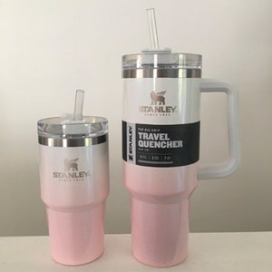 Stanley Adventure Quencher Travel Tumbler 20oz Cream 25.00