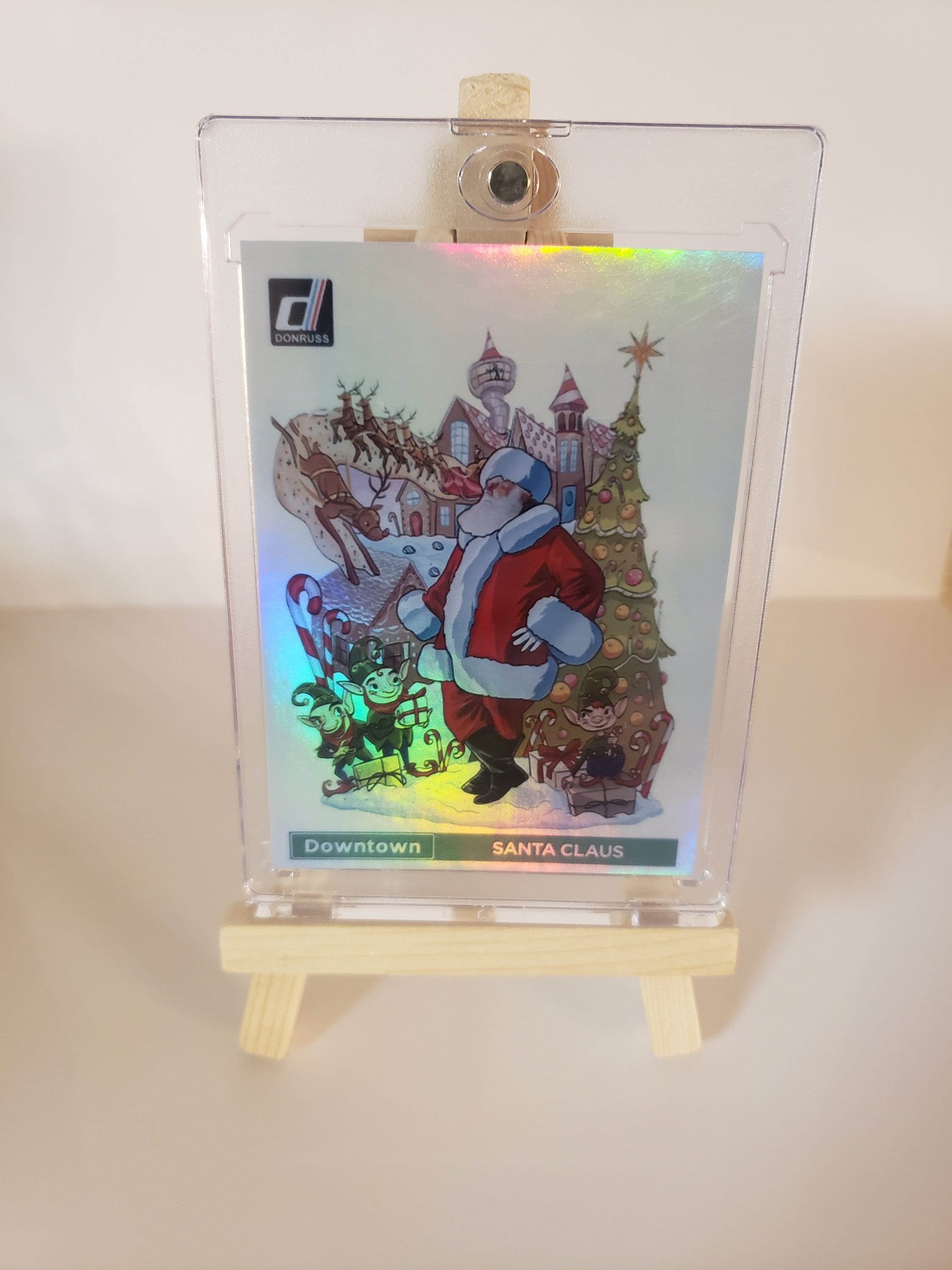 Santa Claus 2022 Panini Donruss No. DT-SC Novelty Football Card