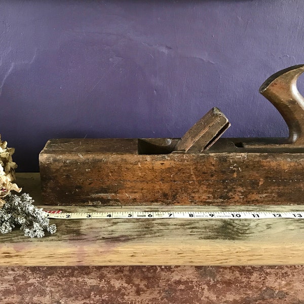 Vintage Large Woodworking Plane. Antique wood plane 1800s/1900s Oak.