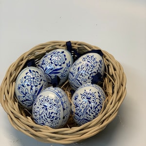 Blue Zwiebel Chicken Easter Egg Decorations - Add a Touch of Tradition to Your Home Unique Egg Art - Chicken Eggs, Pysanky and Kraslice