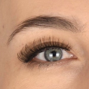False Eyelashes NATURAL 3D faux mink LASHES high quality lash GLUE included (single pair)