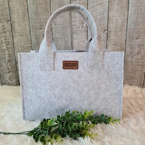 Filztasche klein hellgrau , Filzshopper, kleine Handtasche , Henkeltasche,   Kindertasche