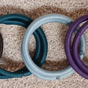 Women&#39;s  Bands hair elastic rubber multi colour hair bands small mini elastics braids.