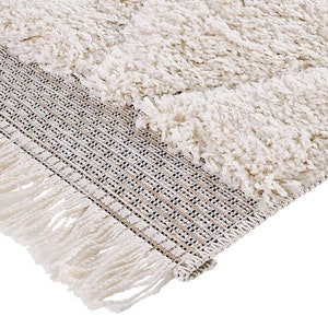 Beni Ourain Rug, Hand-Knotted Moroccan Wool, Ivory Tonal Diamond Pattern image 4