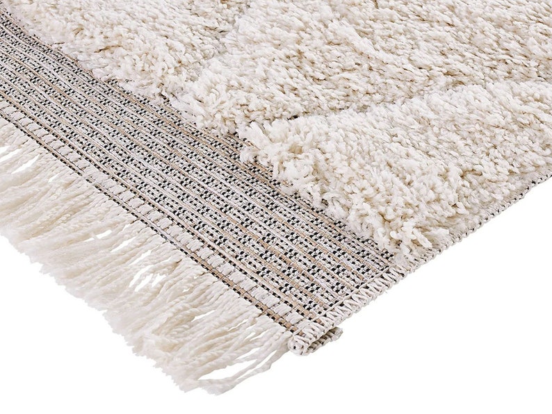 Beni Ourain Rug, Hand-Knotted Moroccan Wool, Ivory Tonal Diamond Pattern image 4
