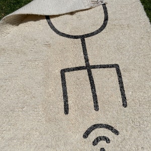 Beni Ourain Rug, Hand-Knotted Moroccan Wool, Ivory with Central Berber Symbol image 5