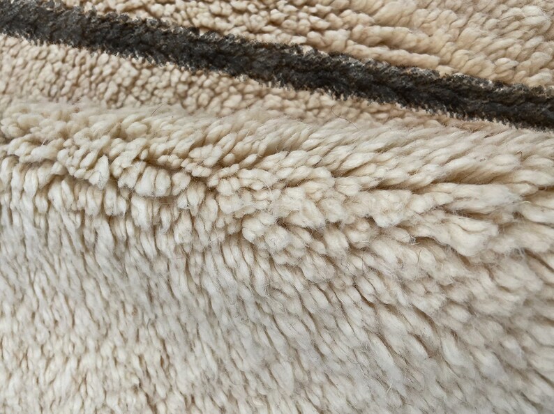 Beni Ourain Teppich, handgeknüpfter marokkanischer Wollteppich, elfenbeinfarbener Berberteppich Bild 3