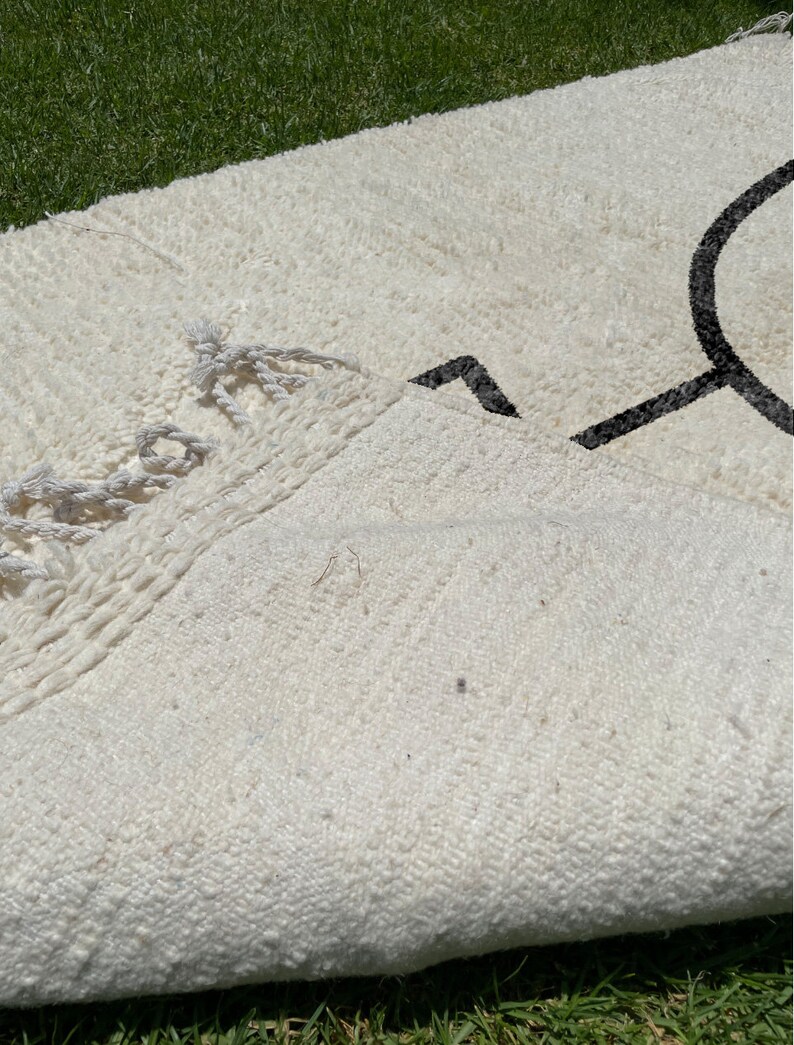 Beni Ourain Rug, Hand-Knotted Moroccan Wool, Ivory with Central Berber Symbol image 6