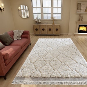 Beni Ourain Rug, Hand-Knotted Moroccan Wool, Ivory Tonal Diamond Pattern image 2