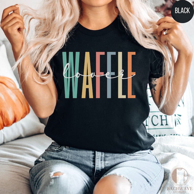 Waffle Shirt, Waffle Lover Tshirt, Cute Sarcastic Waffle T-shirt, Funny Waffle Tee Gift,Foodie Sweatshirt,Weekend Breakfast Crewneck Sweater 画像 1