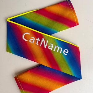 Gepersonaliseerde vogelveilige kattenhalsband Rainbow