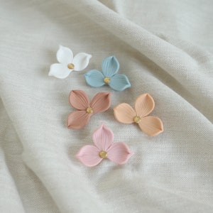 Flower earrings made of polymer clay, half flower earrings in different colors, flowers in pastel colors
