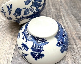 Blue Willow Chinoiserie Bowls, Blue and White Earthenware by Johnson Brothers, Oatmeal Bowls, SET of 2