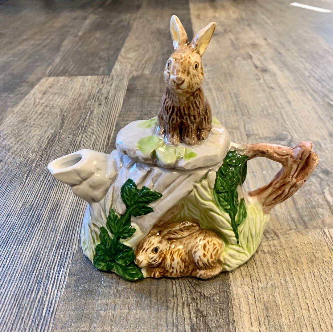 Bunny Rabbit Teapot Vintage Nursery Decor, Child Tea Party - Etsy