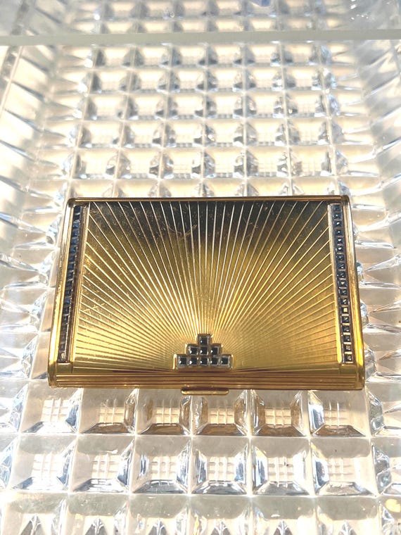 Elizabeth Arden Mid Century Moden Compact. Channel-set sapphire crystals, Swiss Made. ‘Mad Men’ era chic! Custom fill service available.