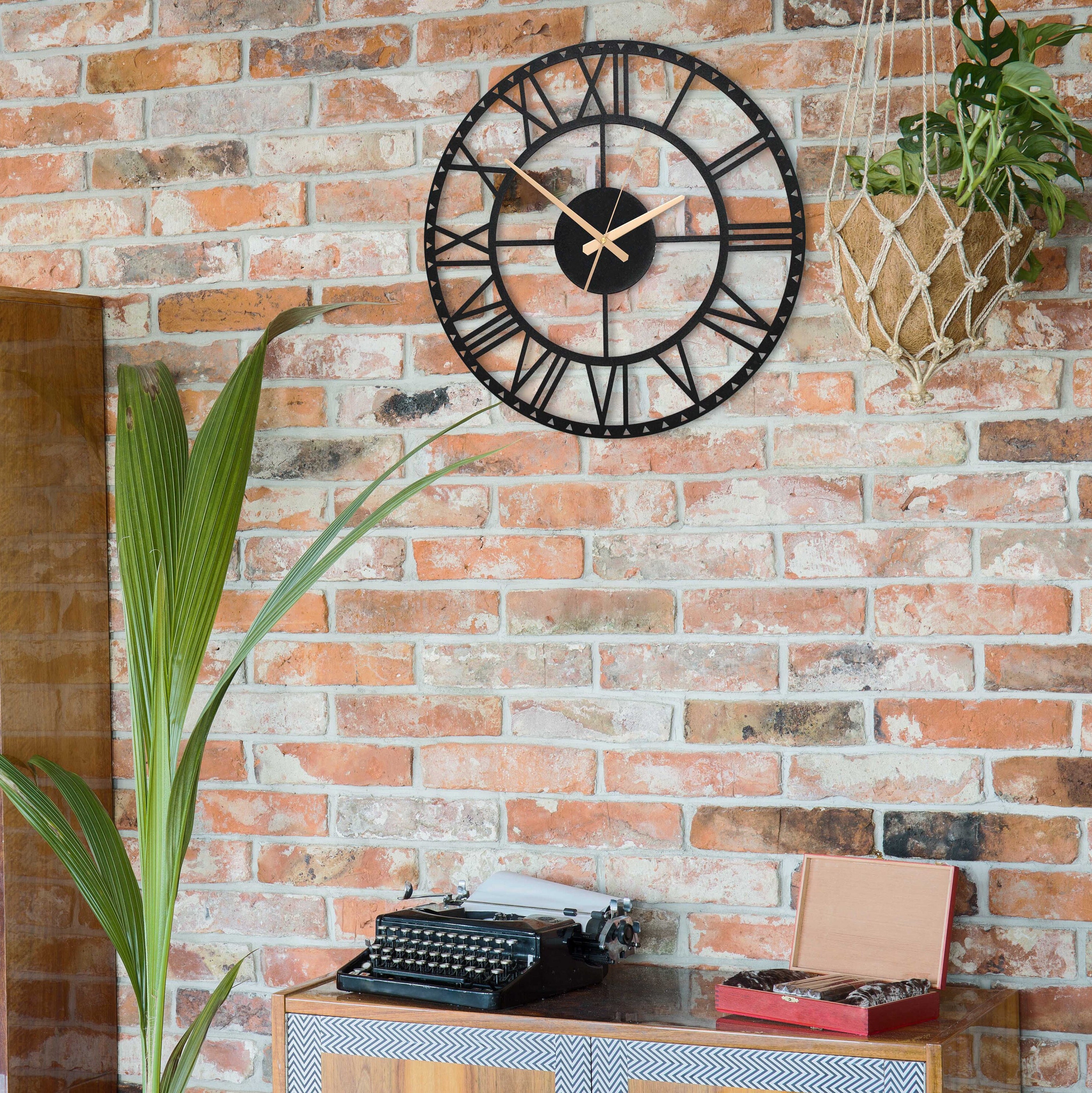 Metal Roman Numeral Clock Large, Mid Century Modern Clock, Livingroom Wall Decor, Dining Room Wall Art, Horloge, Silent Clock, Birtday Gift