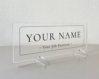 Custom Acrylic Name Plate: Modern Desk Decor