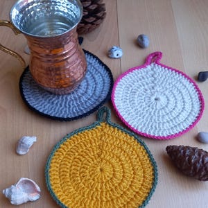 2 Pcs,Farmhouse Trivet,Round Crochet Trivets,Crochet Hot Coaster,Cotton Knit Pots,Cotton Warm Mats,Placemats,Rustic Farmhouse Kitchen Decor,