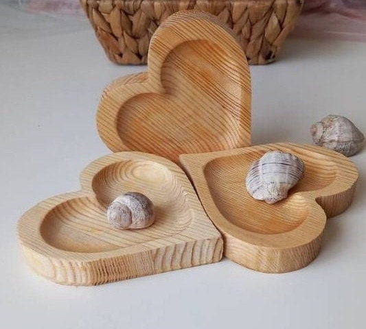 Pine Tree Breakfast Tray With Heart Handles Unfinished Wooden Serving Tray  Cozy Home Decor Piece 