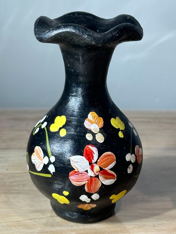 ヴィンテージ オアハカ 花瓶 ~ 2 個セット ~ 黒地に手描きの花